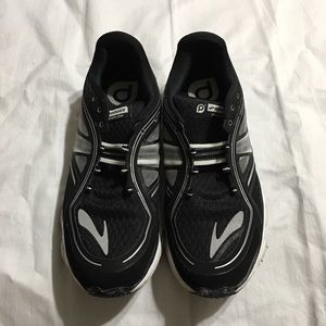 Brooks Pureflow Mens 7 women's 8